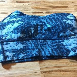 Lululemon, blue size 4